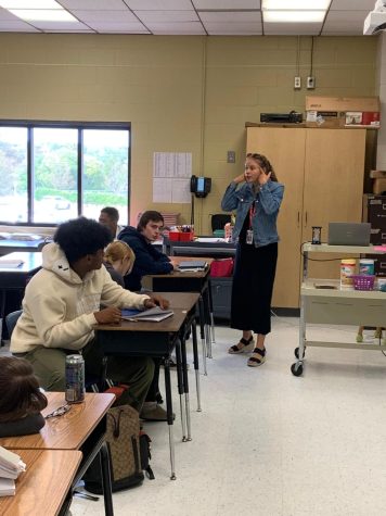 Ms. Jessica Graham teaches students Spanish.