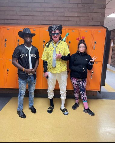 Why Dont More Students Dress Up on Spirit Days?